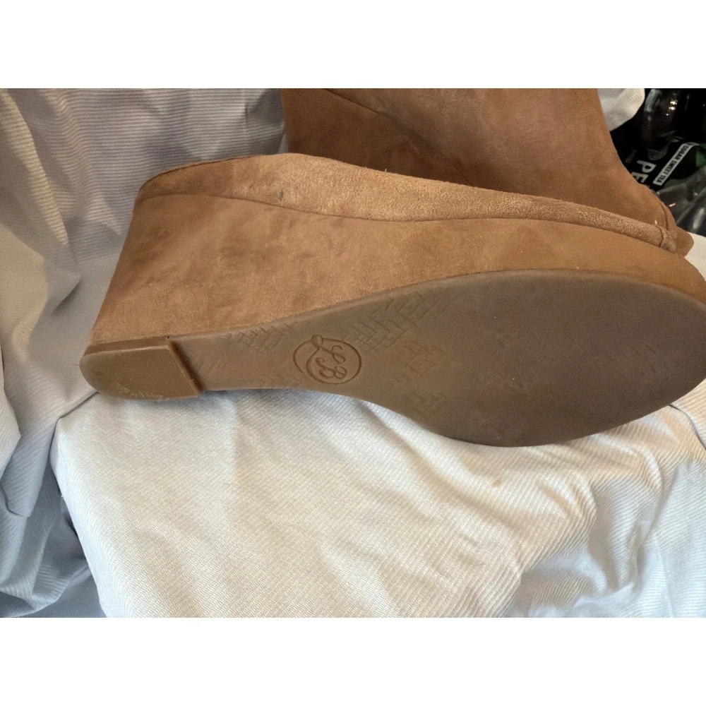 Lucky Brand Tan Suede Peep Toe Wedge Sandals Slingback Platform‎ Shoes Womens